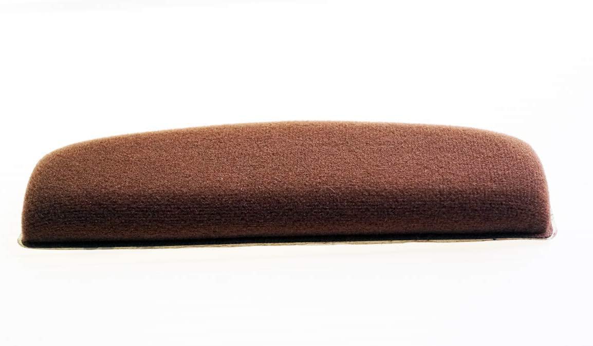 One brown flannel pad Image