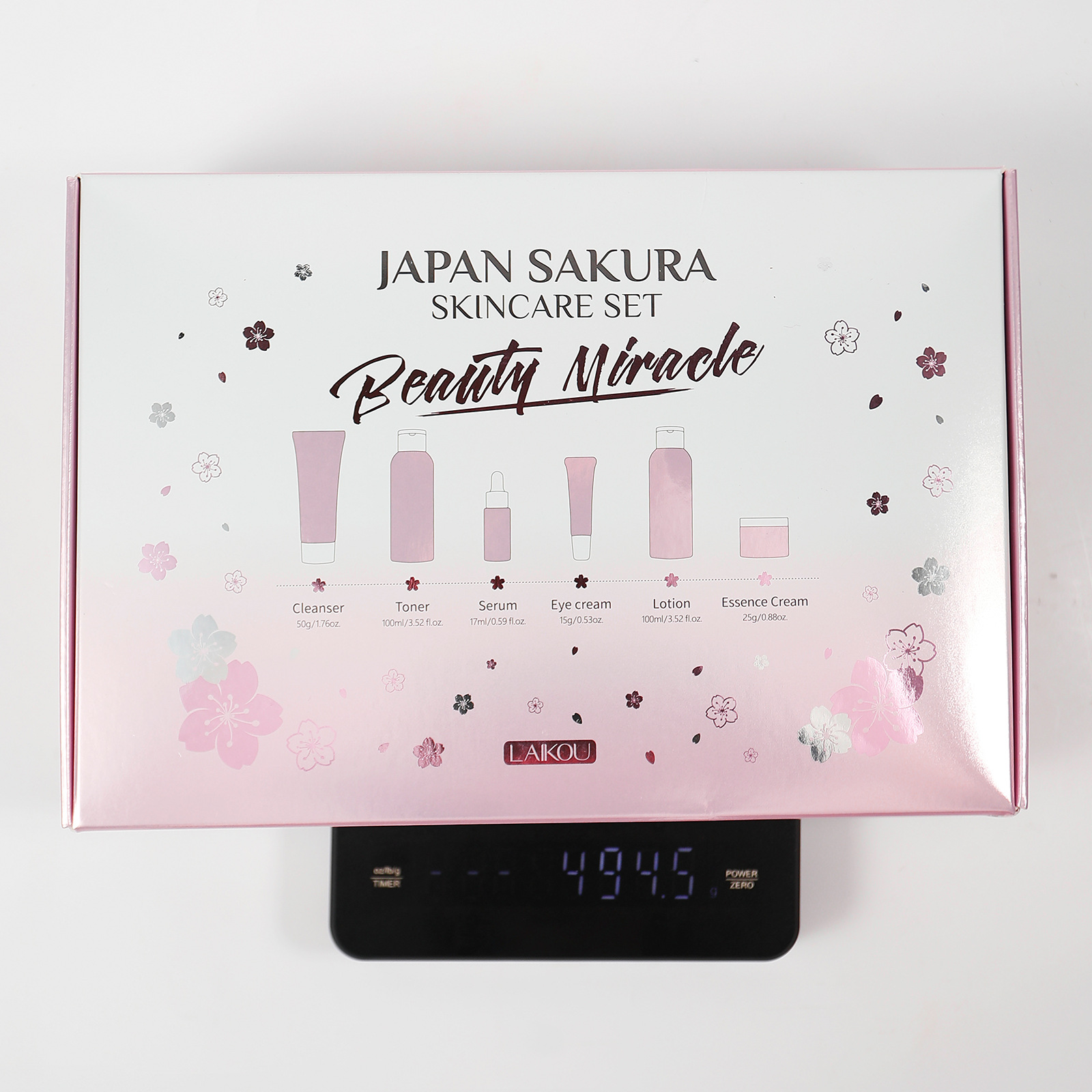 Cross-border LAIKOU Cherry Blossom Skincare Set of 6 pieces: Facial Cleanser, Lotion, Essence, Eye Cream, Essence, Cream and skincare products Application Scenario