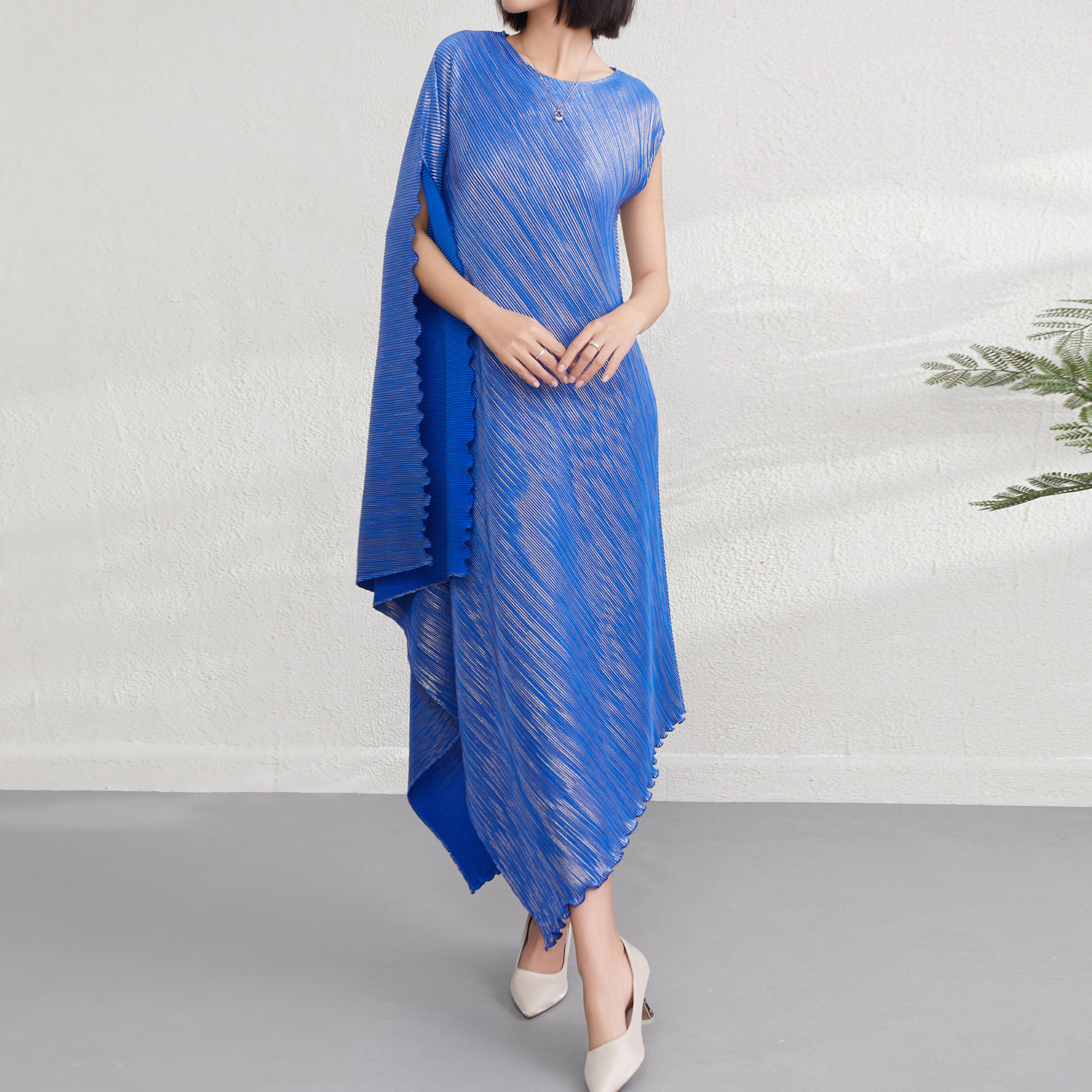 ChicShe ChicShe European And American Style Irregular Plus Size For Women Summer New High-end Elegant Design Gold Stamping Formal Dress_ecoleips.com