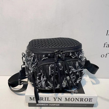 女士斜挎包小包休闲网布包百搭时尚挎包宽背带单肩包简约通勤包