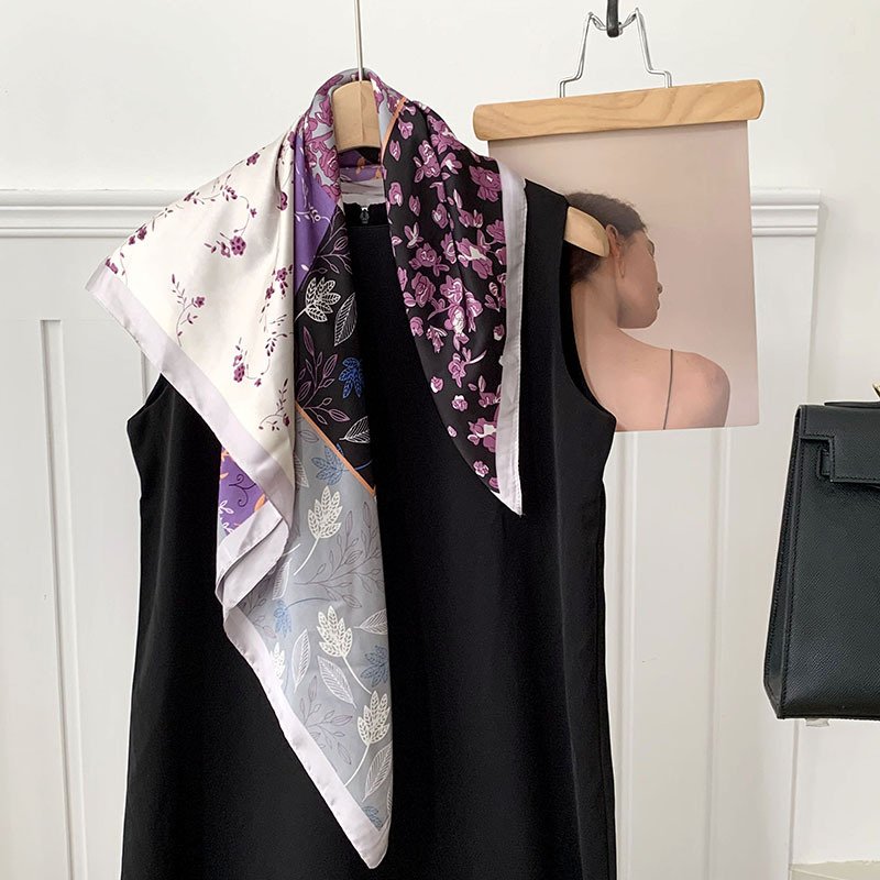 Bufanda de seda Bufanda cuadrada Sentido de alta calidad Nueva primavera y verano Ginkgo biloba Impresión Bufanda de seda femenina Sentido Bufanda decorativa Bufanda Chal exterior