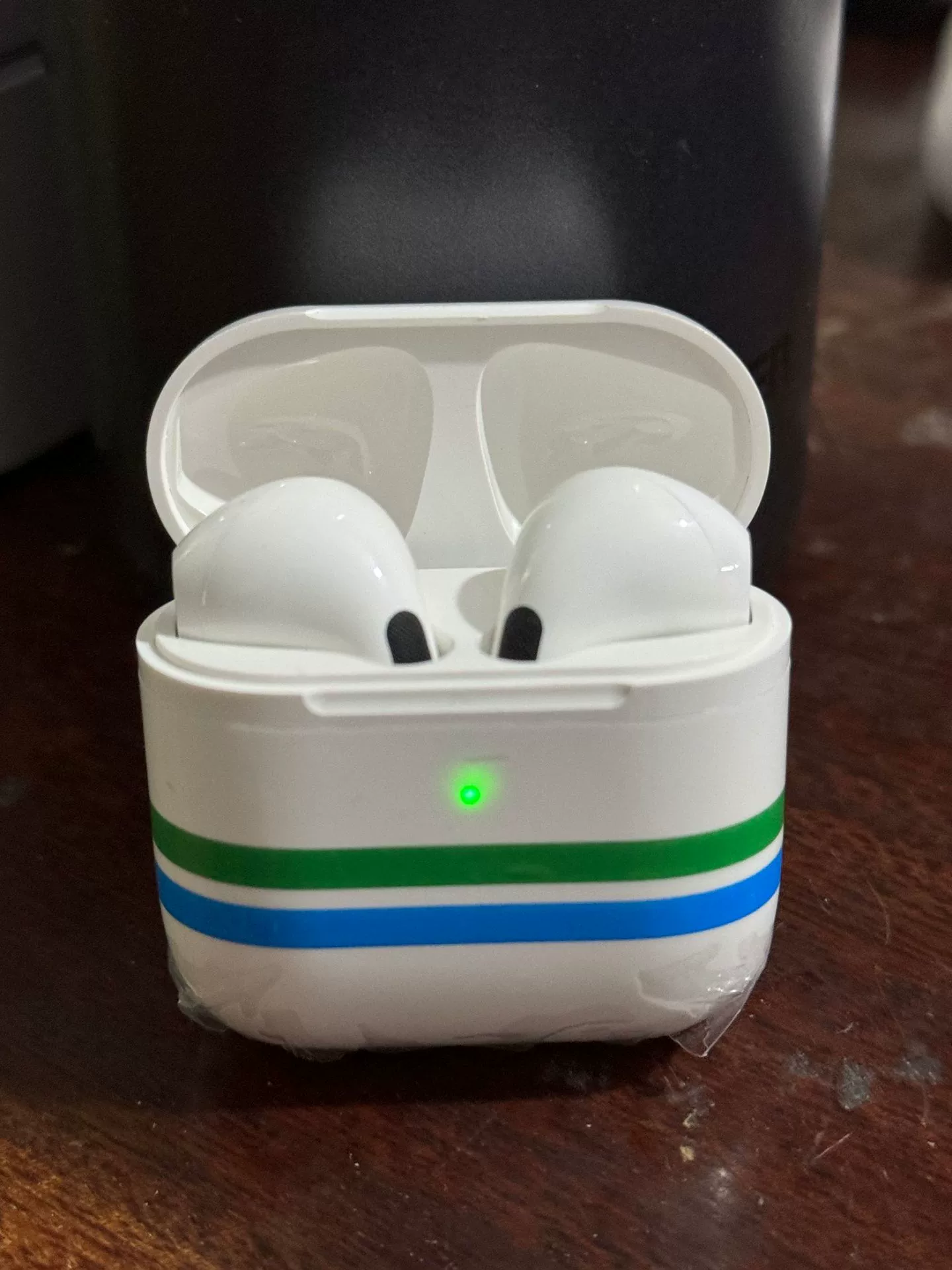华强北 Headphones, bluetooth