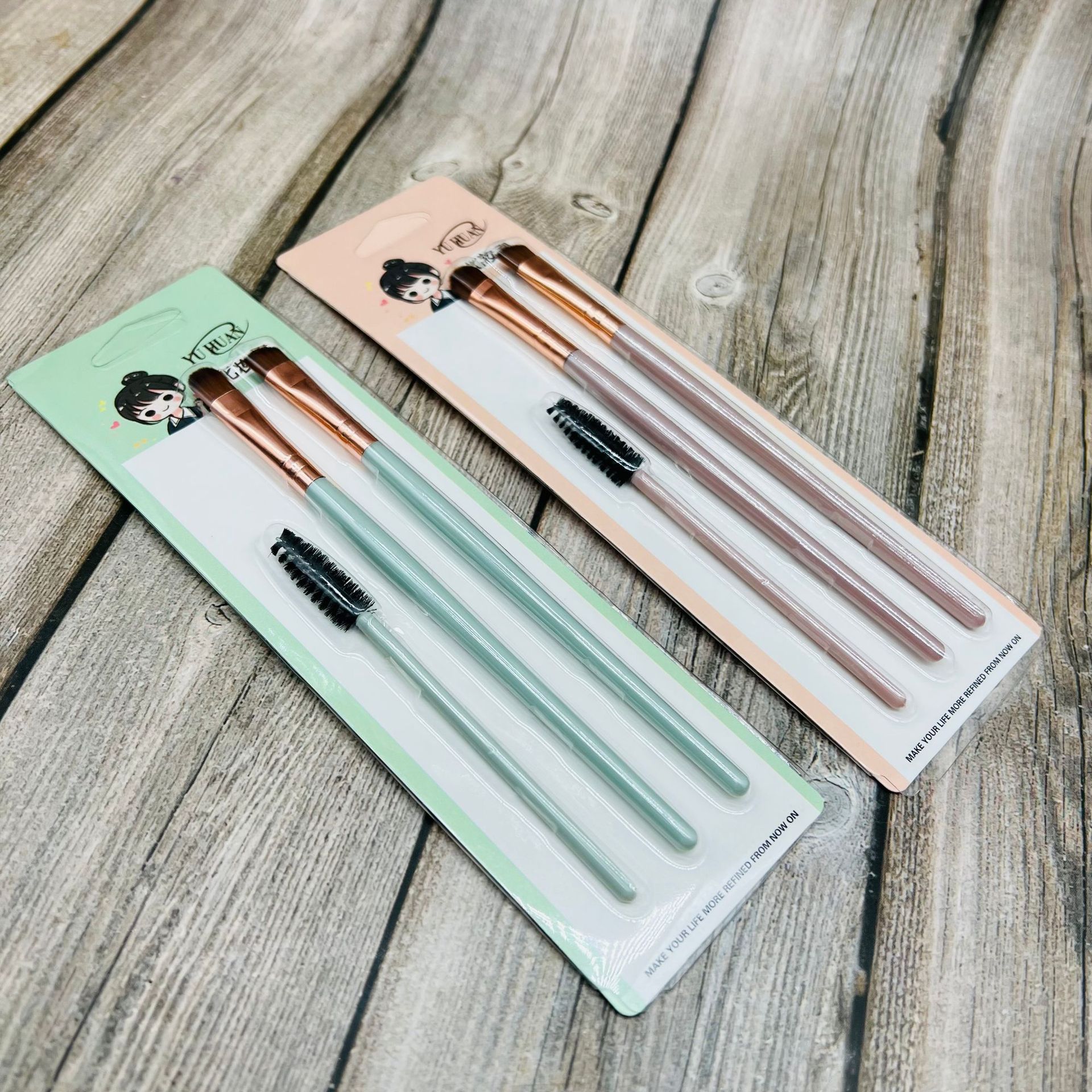 Cepillo de maquillaje traje cepillo de maquillaje herramienta Cepillo facial cepillo de color cepillo suave cabello dos yuanes tienda de tres yuanes suministros de maquillaje