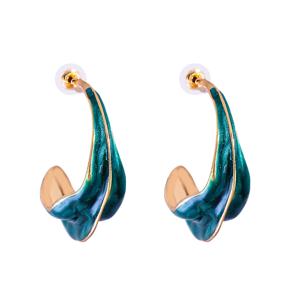 Retro Colored Glaze C-shaped Earrings Wholesale Nihaojewelry display picture 4