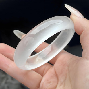 ��������߱��N���Cˮĭ����¹����C������͸ʯӢ�Ҏ��C���Y��