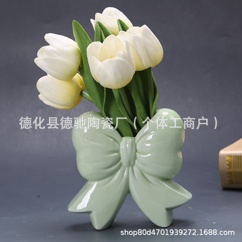 Elegant and Simple Ceramic Bow Vase Red Pink Light Green White Desktop European Decorative Ornaments Holiday Gifts