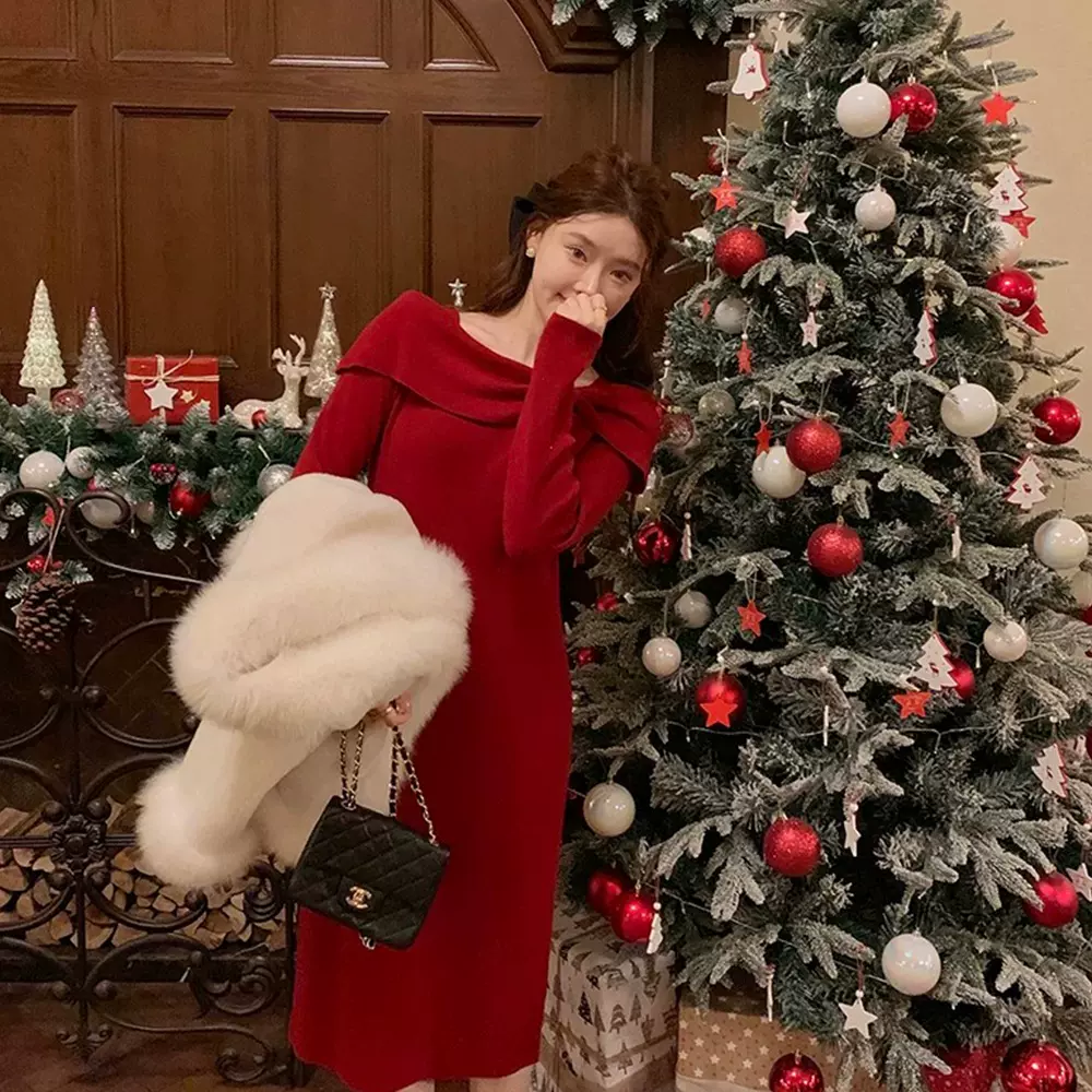 蝴蝶结一字肩羊毛长裙针织连衣裙女新款女装新年红色毛衣修身裙子