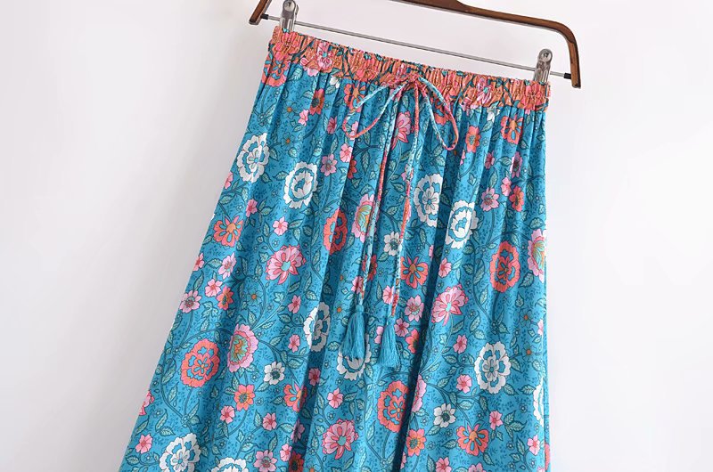 2021 Early Autumn New European And American Fashion Women's Bohemian Resort Style Rayon Printed Long Skirt_ecoleips.com