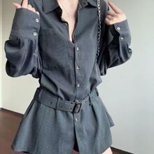 大码高级感复古条纹衬衫女装秋季新款设计感衬衣胖MM宽松显瘦上衣