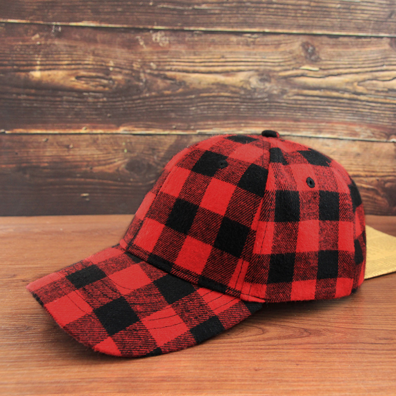 Nuevo estilo coreano negro y rojo Plaid sombrero para el sol gorra de béisbol retro moda al aire libre sombrero enarbolado gorra al por mayor