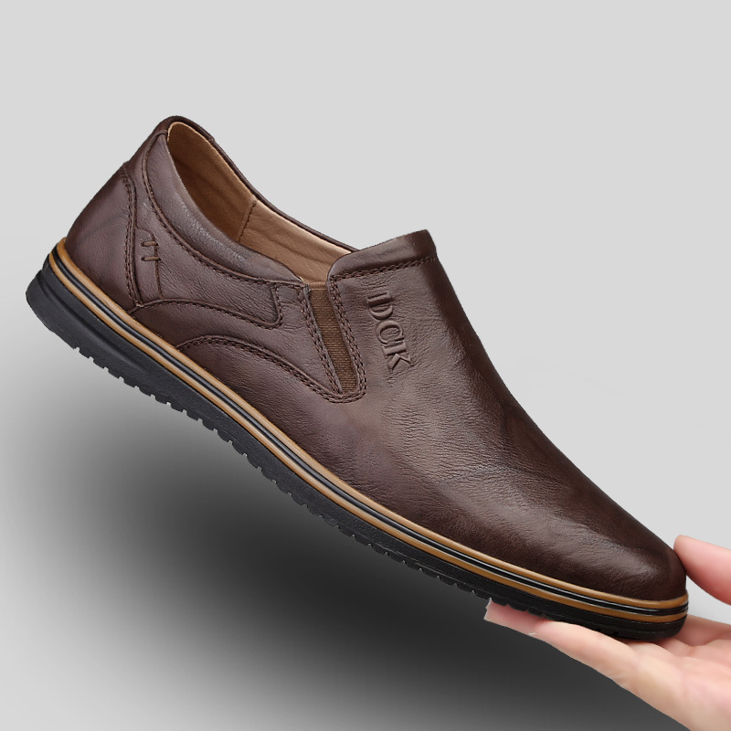 First-Layer Cowhide Leather Shoes for Men, Slip-On High-End Formal Men's Casual Brown Genuine Leather Soft-Soled Commuter Sneakers First-Layer Cowhide Leather Shoes for Men, Slip-On High-End Formal Men's Casual Brown Genuine Leather Soft-Soled Commuter Sneakers