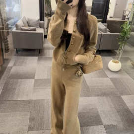 今年流行的女装套装2026新款休闲慵懒风加厚针织开衫休闲裤两件套