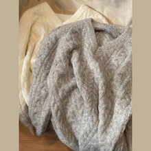 KANING日系慵懒风v领麻花毛衣女2025秋冬新款软糯宽松针织衫上衣