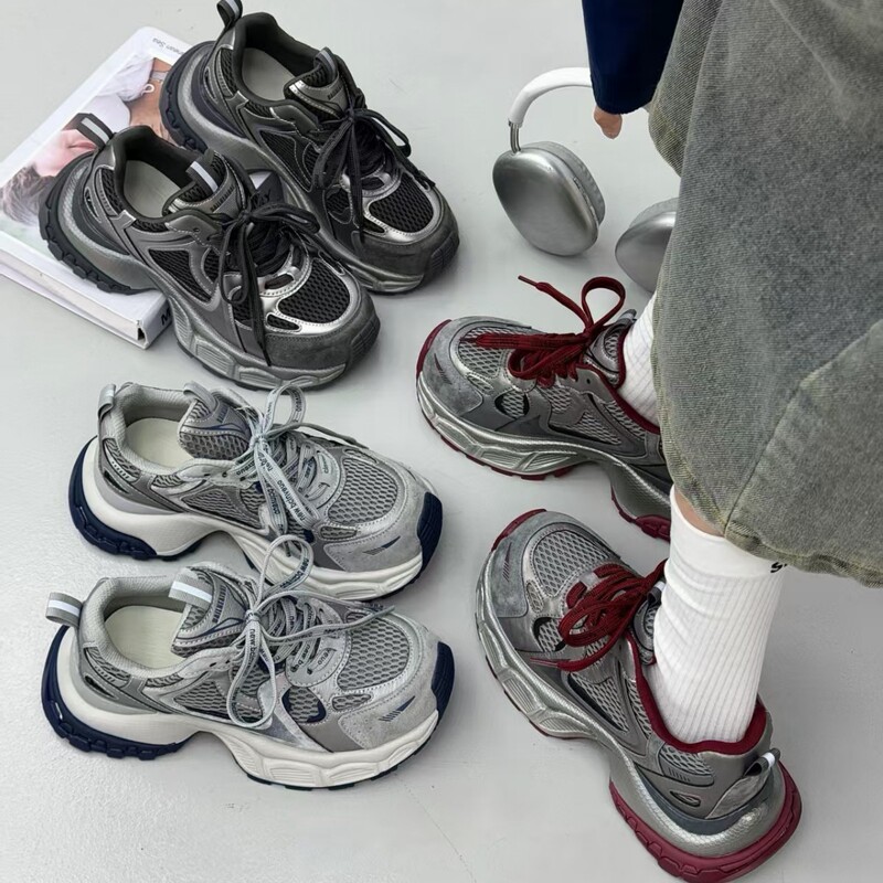 Celebrity-Inspired 2025 New Dad Shoes with Thick Soles, Molded Sole, Versatile Sports Casual Shoes for Women