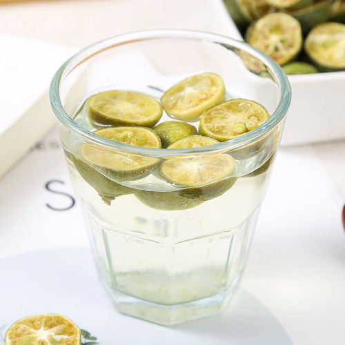 Factory wholesale freeze-dried green kumquats, bulk supply for viral lemon-green kumquat passion fruit tea, dried small green kumquats.