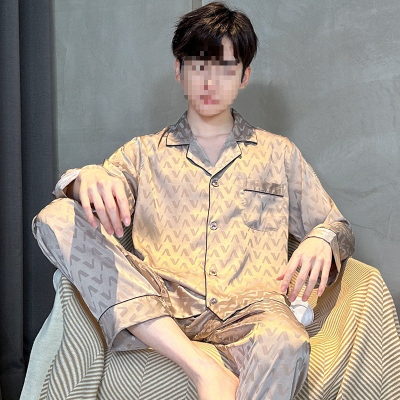 2005년 [업그레이드 버전 - 부드럽고 통기성이 좋음]