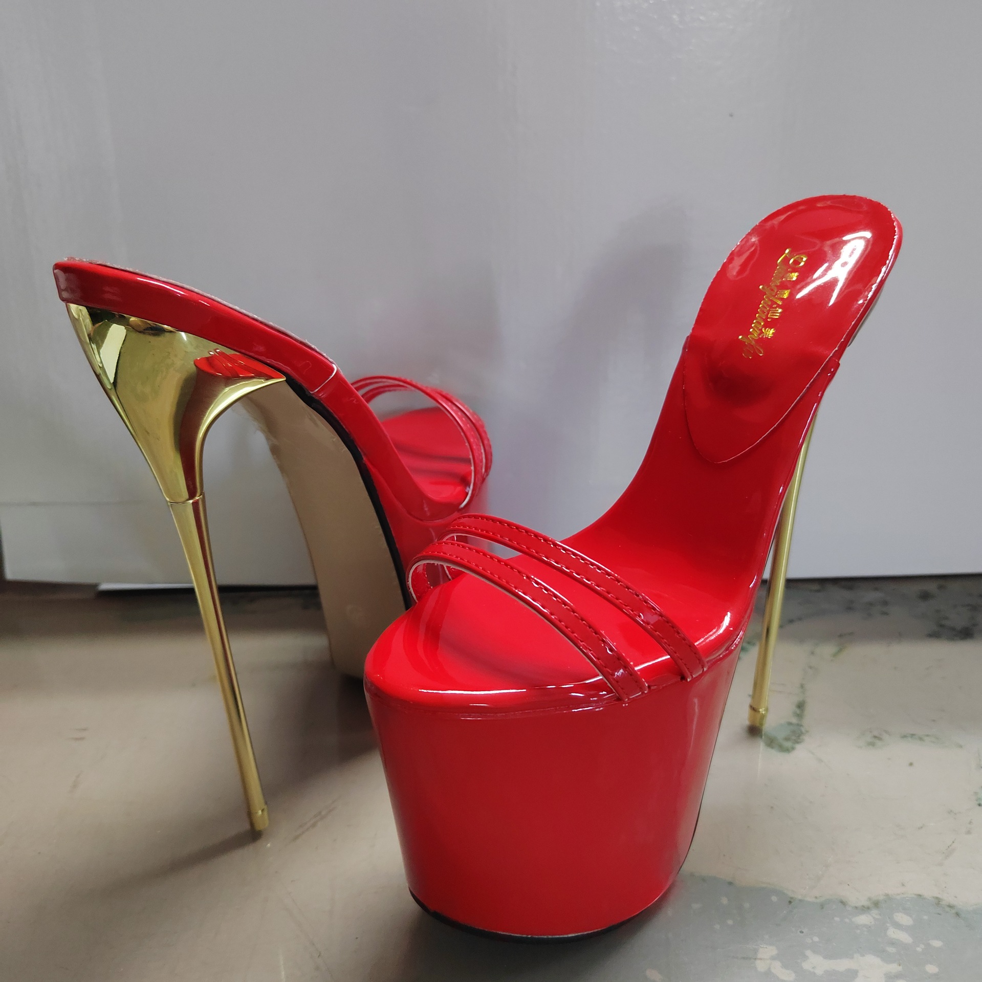 Giày sandal cao gót nữ quai ngang đế thép gót 19 cm da bóng — Màu đỏ (băng thông rộng) chi tiết 2