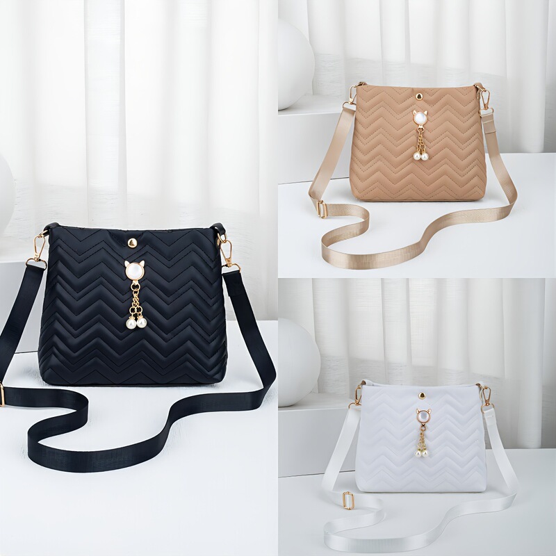 One Piece Waved Quilted Bucket Bag Fashion Mini Crossbody Bag Women Shoulder Bag and Wallet One Piece Waved Quilted Bucket Bag Fashion Mini Crossbody Bag Women Shoulder Bag and Wallet