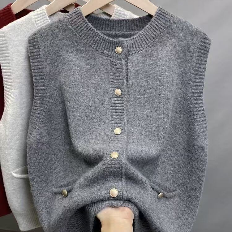 【Yangyang Family】Knitted Sweater Vest Cardigan for Women, Versatile Top, Sleeveless Sweater, Layered Vest, Thickened
