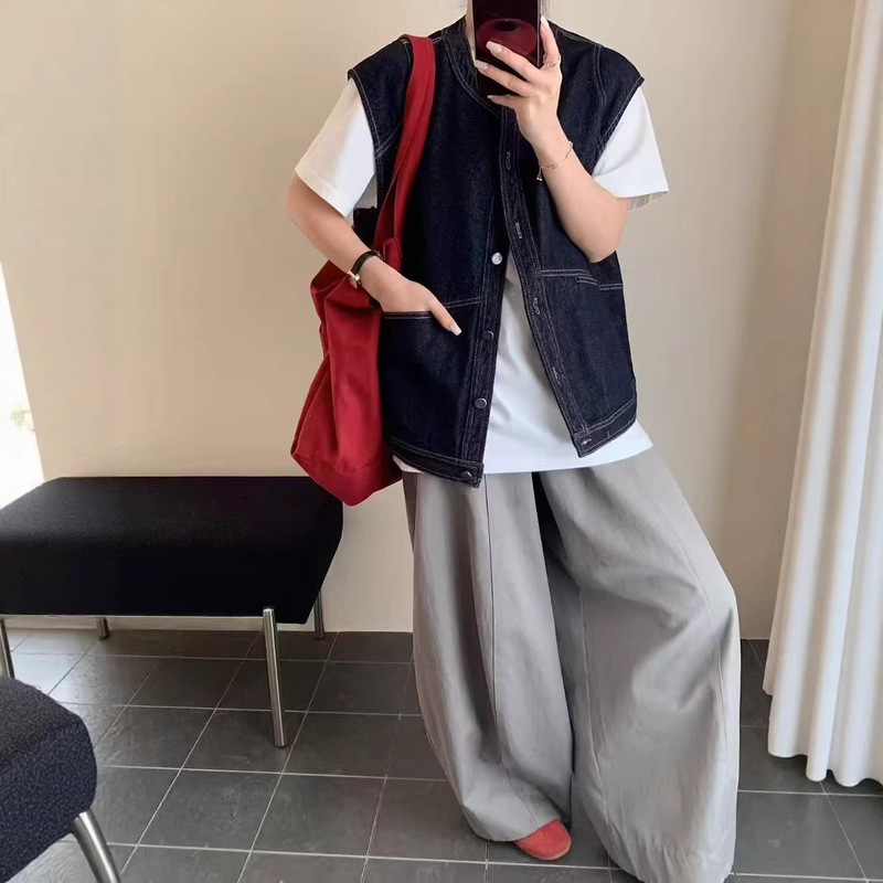 26 Spring Denim Vest for Women, Loose Casual Korean Style College Style Cardigan, Sleeveless Vest, Lazy Style with Visible Stitching