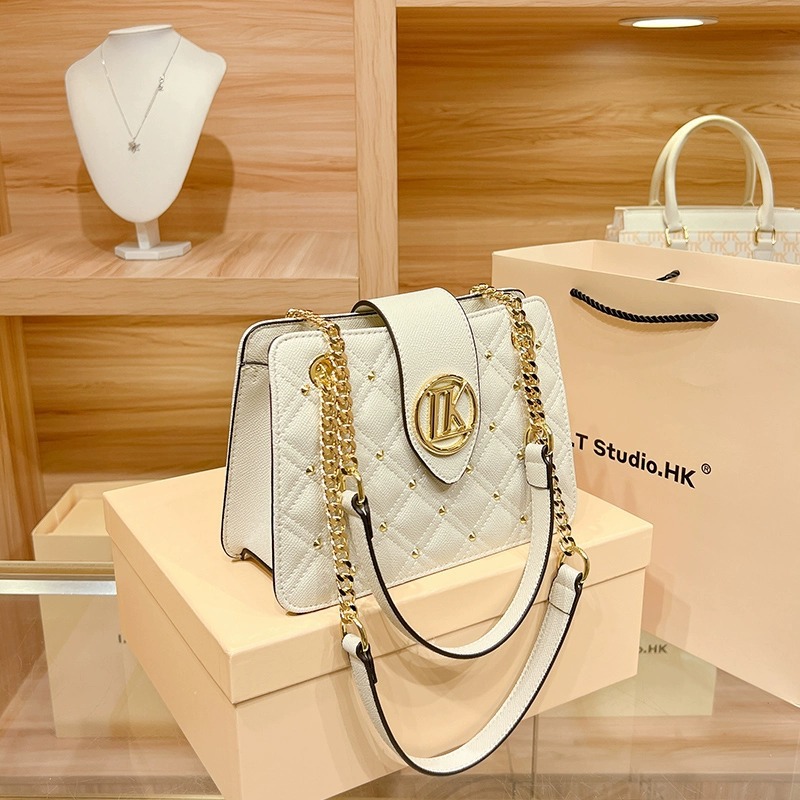 Genuine Leather Quilted Chain Shoulder Bag For Women Versatile_voghion.com