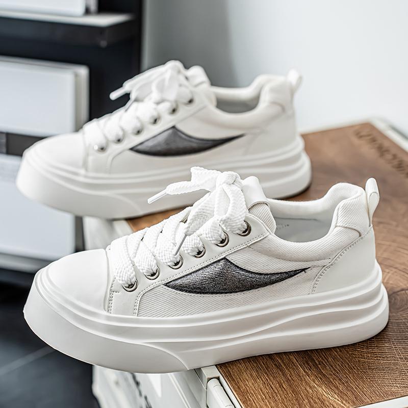 Zapatos de moda de cuatro estaciones, nuevo estilo de verano, tendencia de todo fósforo, zapatos de moda transpirables, zapatos casuales de moda, zapatos simples de color sólido para estudiantes, hombres