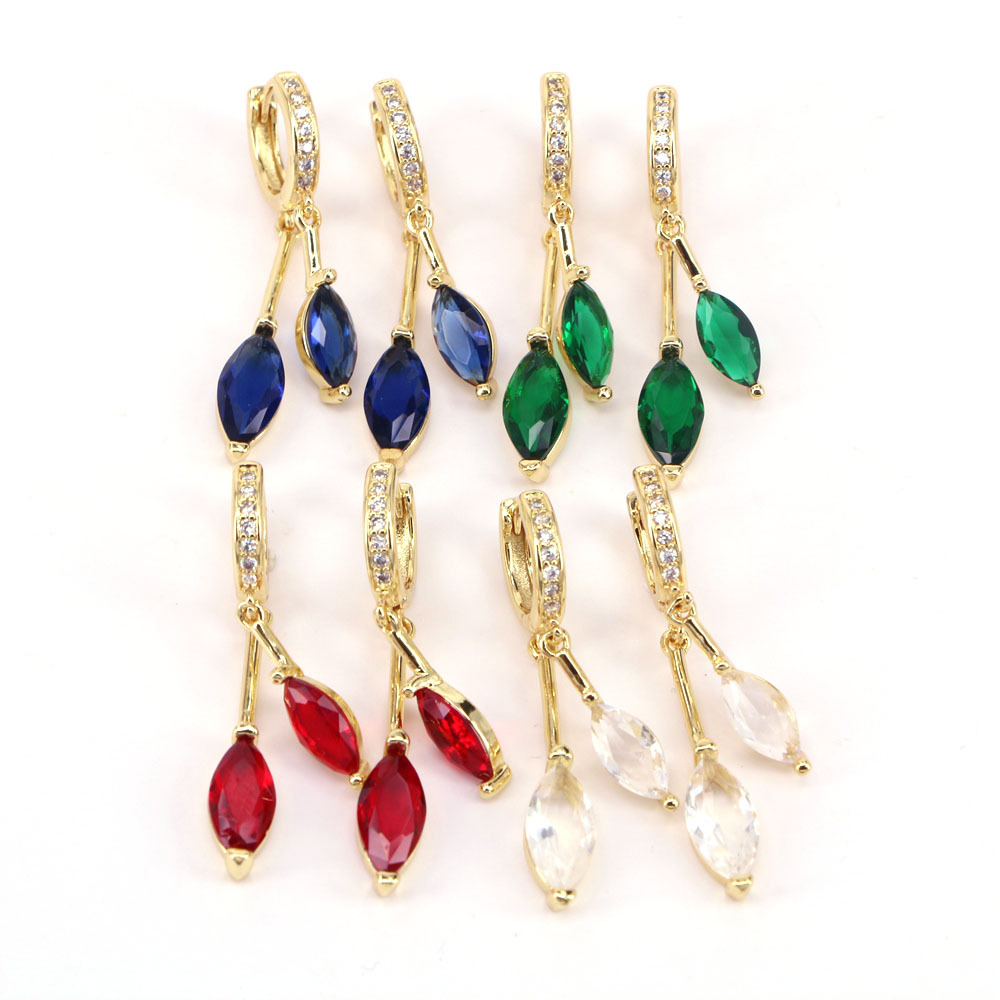 Fashion Inlay Multicolor Zircon Gold-plated Geometric Copper Earrings display picture 2