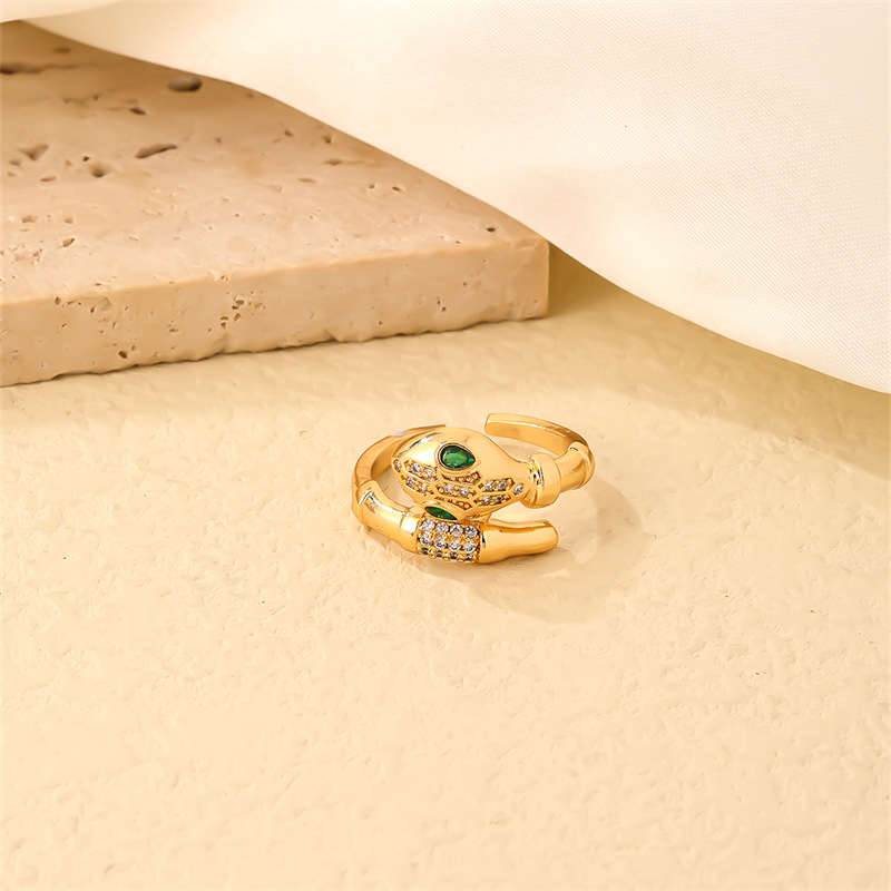 Parure de bijoux serpentine pleine de diamants, bague bracelet en zircon, personnalité de luxe légère, tête de léopard de l'industrie lourde_voghion.com