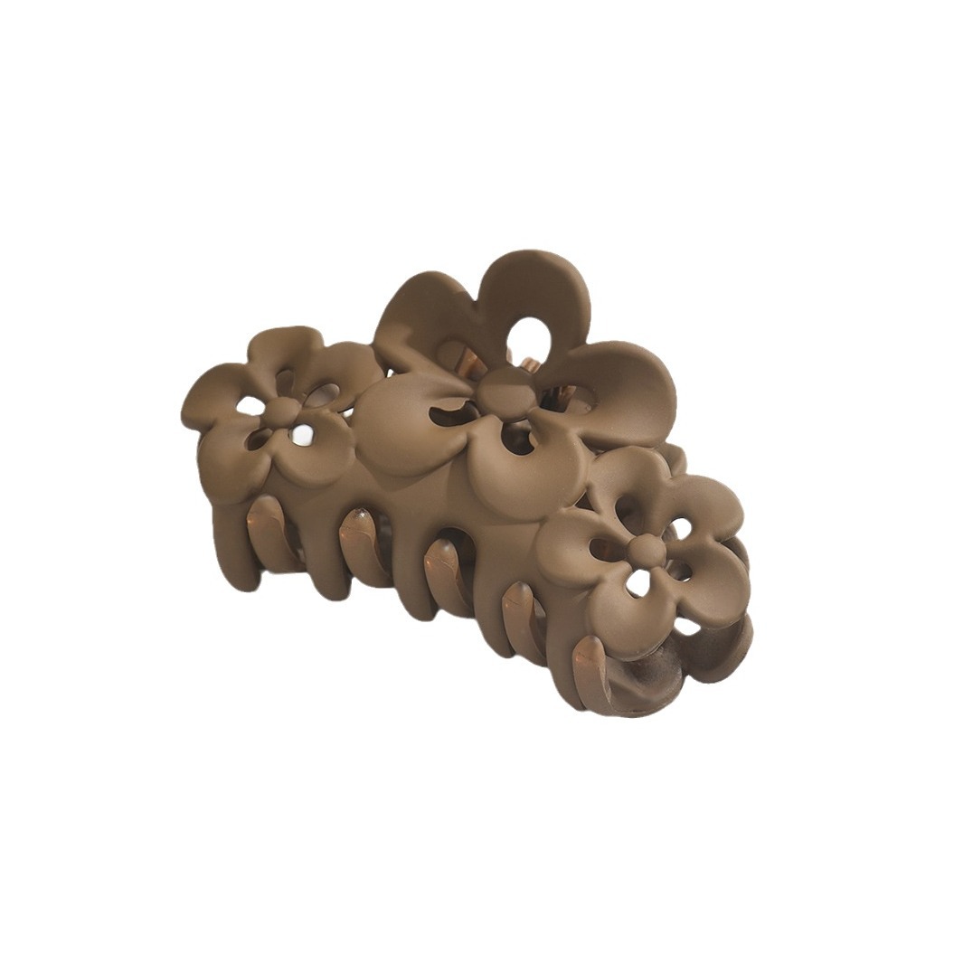 Flores de ciruela, clip de cabello medio, clip de cabello esmerilado negro, tres flores detrás de la cabeza, clip de cabello 5.5CM