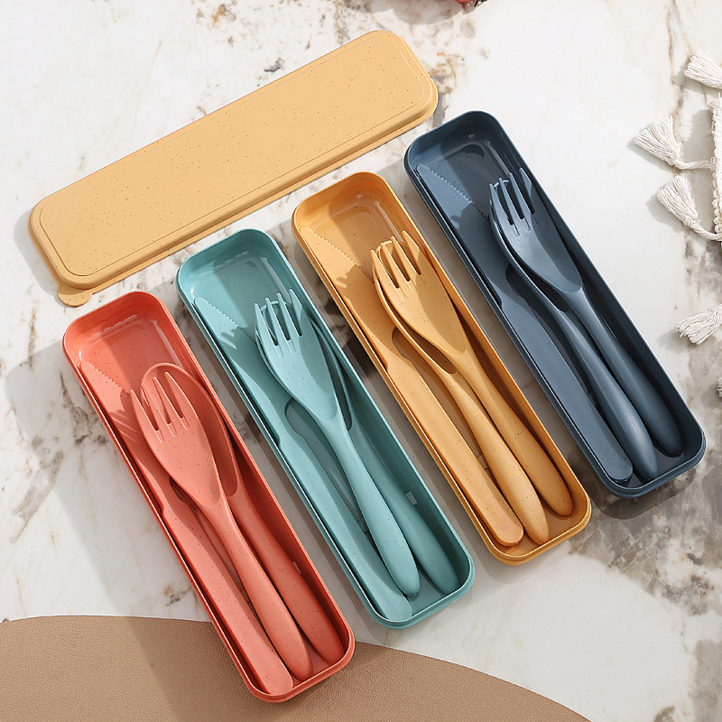 Plastic Knife, Fork and Spoon Tableware Set Student Outdoor Travel Picnic Portable Steak Knife and Fork Dessert Spoon Three-Piece Set