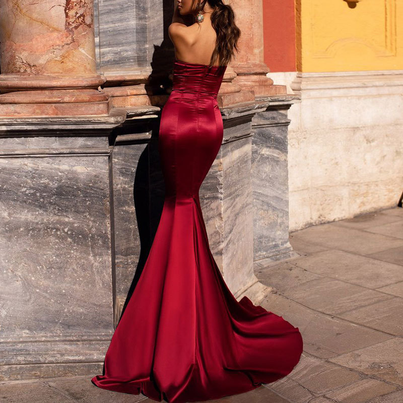 El Comercio Exterior de Europa y América Amazon AliExpress deseo sexy tube Top elegante simple satén se puede personalizar
