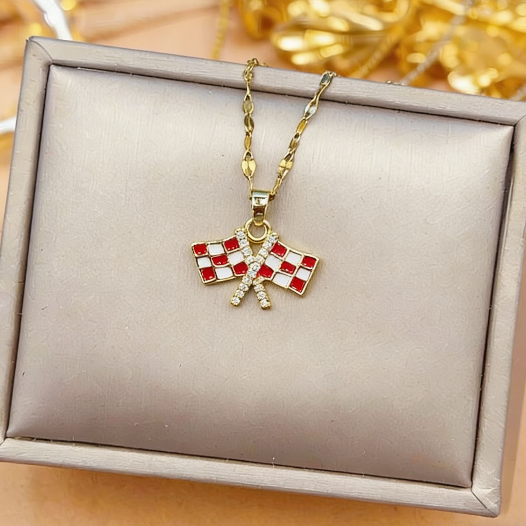 F1 Racing Flag Pendant Necklace, Simple Stylish Chain Necklace_voghion.com