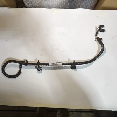 Engine Fuel Delivery Hose Gasoline Pipe Suitable for Wrangler Jk3.6-68141849Ad (Tubing)