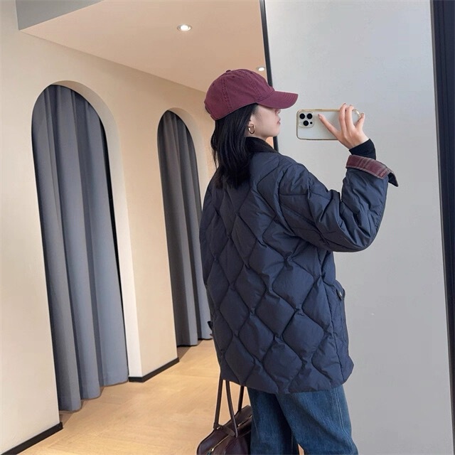 90 White Goose down Global Traceable Sheepskin Lapel Barn-Style Retro Goose down Jacket for Women Yr32Dm