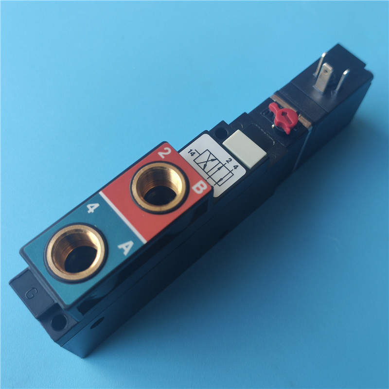 burkert5470电磁阀00221081德国 宝德221081