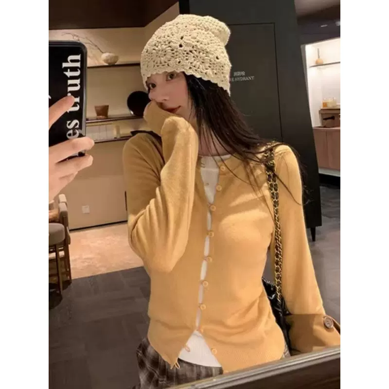 高级感假两件毛织针织开衫女春秋季新款修身显瘦长袖软糯外搭上衣