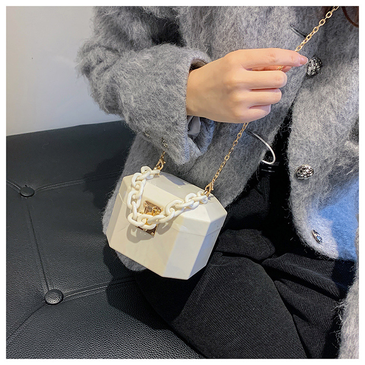 Women's Small Arylic Solid Color Vintage Style Classic Style Square Lock Clasp Box Bag display picture 47