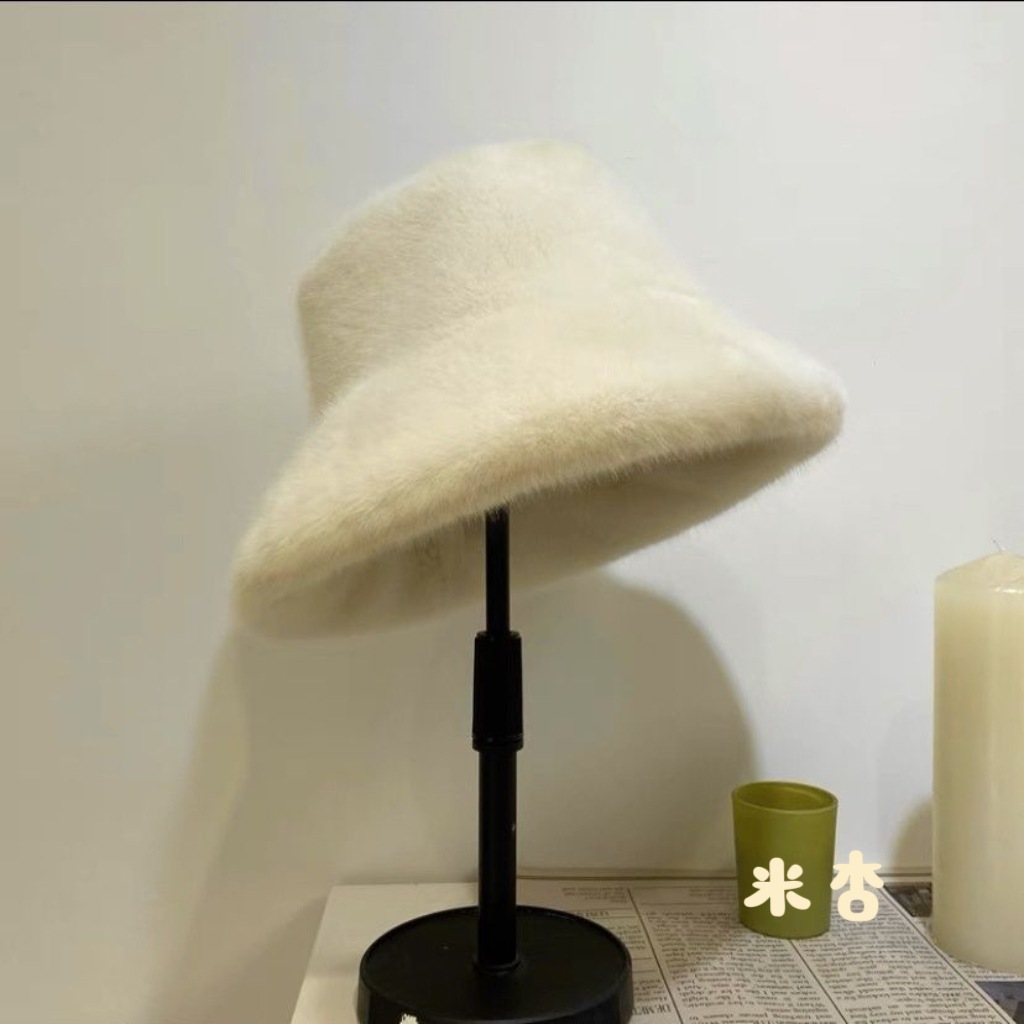 Sombrero de lana para mujeres otoño invierno frío blanco sombrero caliente sombrero noreste sombrero de cuenca sombrero protector de orejas mostrando cara pequeño sombrero de pescador peluche