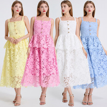 2025夏季新款法式高级感粉红色方领双层花朵蕾丝吊带蛋糕裙连衣裙