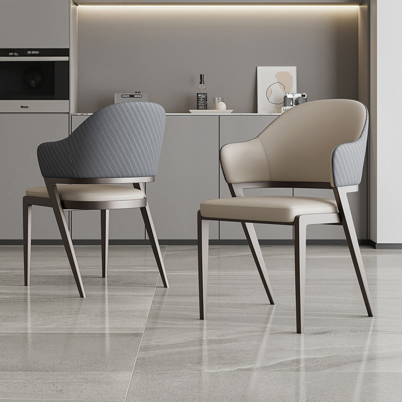 意式轻奢布艺餐椅家用现代简约设计师款化妆椅会所酒店洽谈极简椅