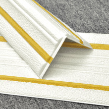 �Ӻ��ɫ������ճ���N�컨��픽Ǿ��ꖽǾ����_�����Ǳ��o��ײ�N