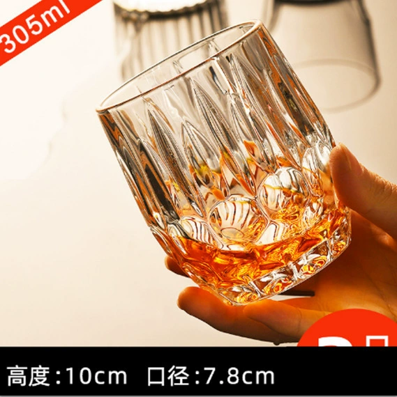 Glass capacious wineglass for whiskey, for karaoke bars