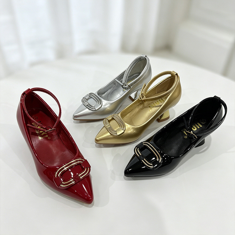 High-Heeled Shoes 2026 Summer and Autumn New Style Girls' Princess Shoes Crystal Shoes Children's Fashion Dance Flats Wholesale Party Shoes High-Heeled Shoes 2026 Summer and Autumn New Style Girls' Princess Shoes Crystal Shoes Children's Fashion Dance Flats Wholesale Party Shoes