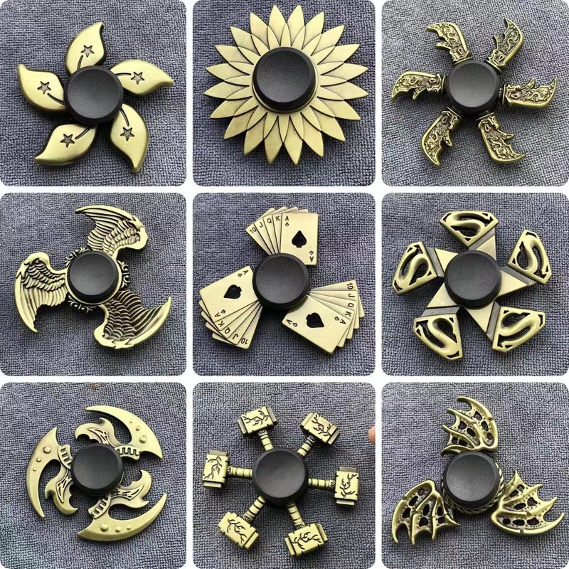 Xu Jutao manufacturers wholesale bronze alloy fingertip gyro decompression gyro rotating finger gyro stall night market