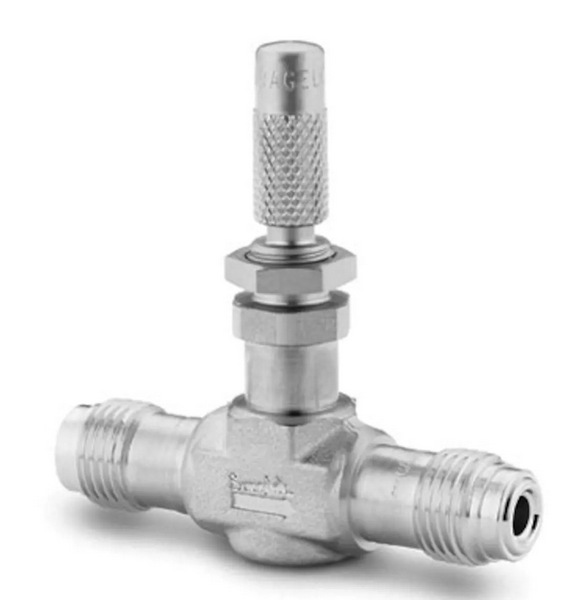 世伟洛克SS-SVCR4不锈钢低流量计量阀1/4 in.外螺纹可旋转金属垫