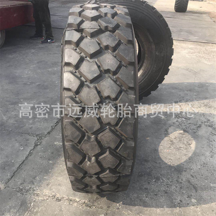 前进365/80/85R20越野轮胎395/85R20消防车轮胎305/80R20真空轮胎