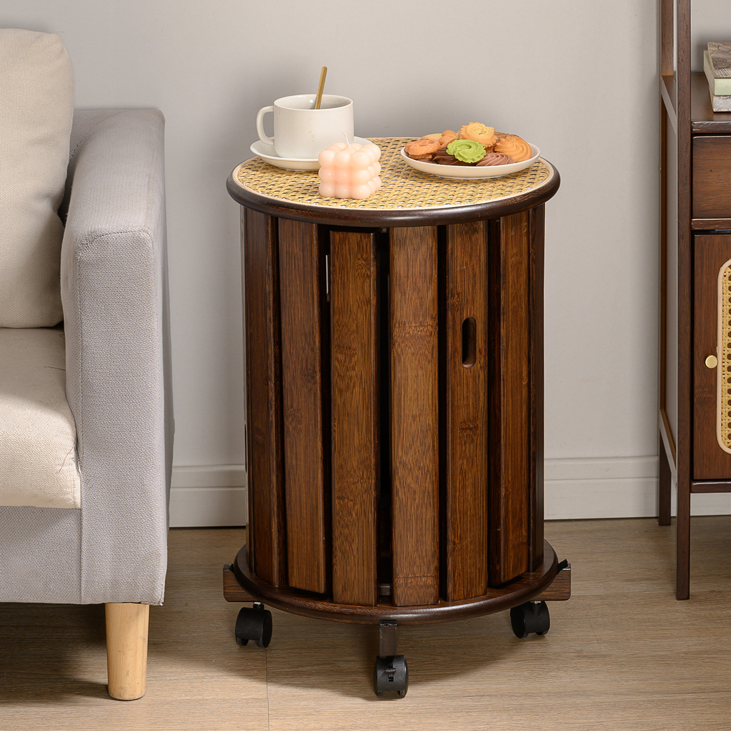 Banco de madera maciza taburete doméstico taburete bajo taburete redondo sala de estar madera de ratán se puede almacenar taburete de molino de viento apilado casual adulto