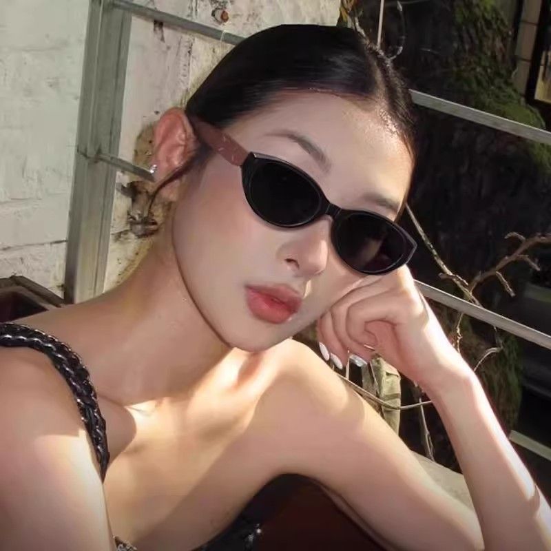 复古猫眼墨镜女款2025新款高级感欧美时髦辣妹凹造型窄框太阳眼镜|undefined