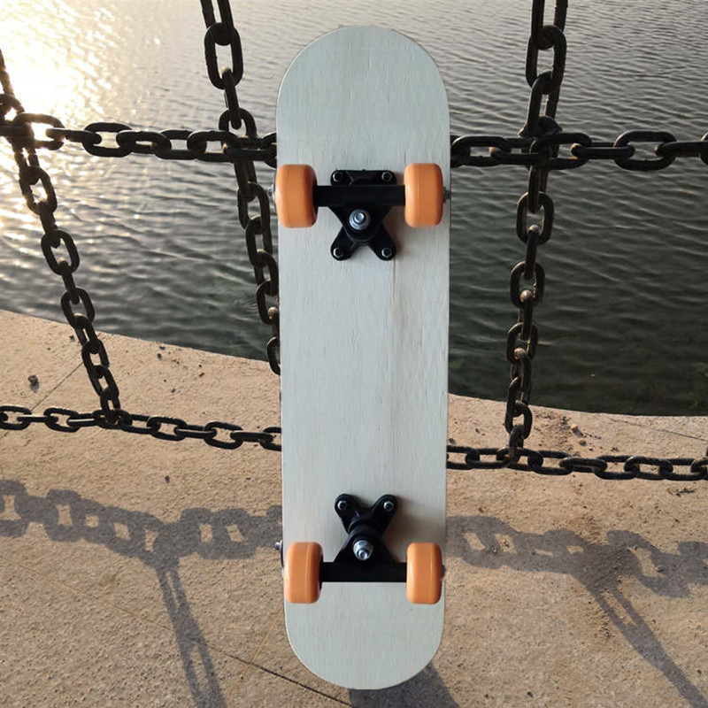 60cm Children's Painting Skateboard Four-Wheel Painting Scooter DIY Handmade Painting Toy Scooter Wooden Skateboard