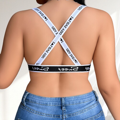 European and American new hot-selling plus-size sports bra with push-up effect, anti-sagging design, and sexy criss-cross straps.